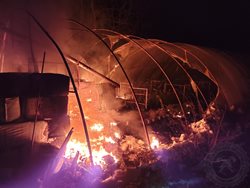 V Černé za Bory ve čtvrtek večer hořelo