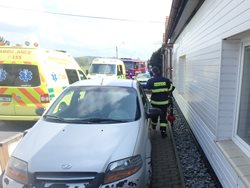 V Dobřanech se zřítil domácí výtah se dvěma lidmi, žena zemřela