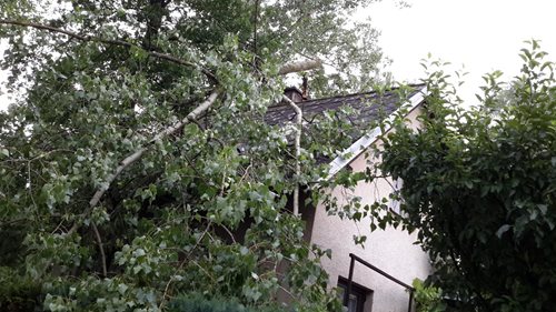 Desítky událostí spojených s bouřkami