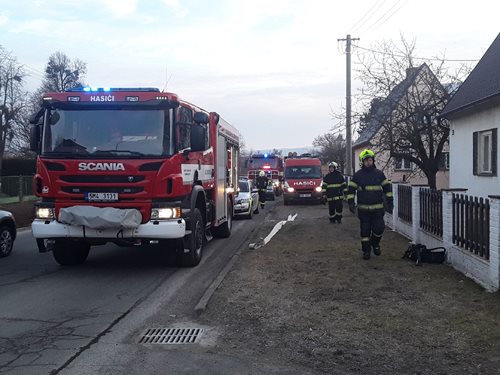 Požár podkrovního bytu s tragickými následky