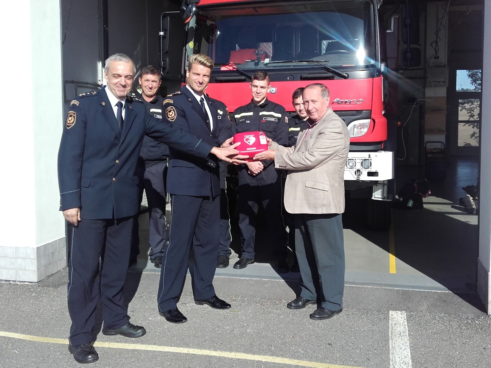 ViewImage-(9)hla.jpg ViewImage-(9)hla.jpg