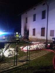 Požár v obci Libuň na Jičínsku si vyžádal jednu oběť