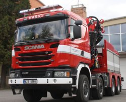 Výměna stráží. Nový vyprošťovací automobil nahradí letitého předchůdce