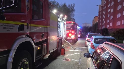 Požár bytu způsobil vysoké škody a zranění
