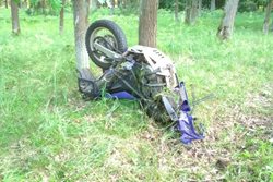 Při nehodě u Borohrádku zemřel motorkář
