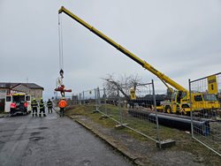 Záchrana osoby z výkopu v Kladně