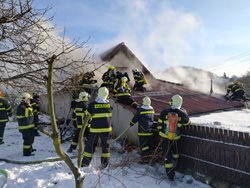 Nedbalost majitele způsobila požár dílny