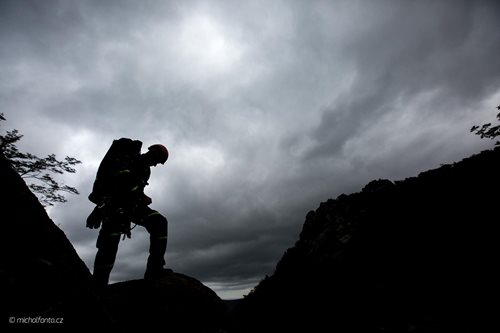 Výcvik hasičských lezců v Jizerských horách - FOTOGALERIE