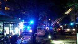 Noční požár střechy v Brně způsobil vysokou škodu