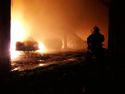 Požár zcela zničil stodolu v Chyňavě