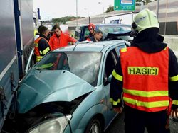 Dopravní nehoda ve zúžení zablokovala dálnici