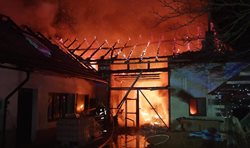 Požár stodoly na Kolínsku způsobil škodu za jeden a půl milionu
