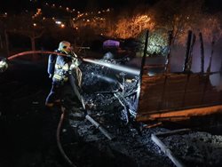 Požár chatky v Ústí nad Labem
