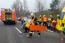 Při nehodě na silnici I/56 u Frýdlantu nad Ostravicí byl zraněn jeden člověk
