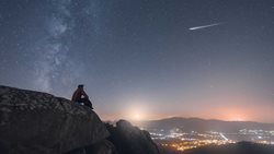 Dva superměsíce a očekávaný déšť Perseid