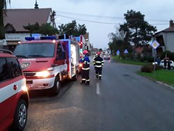 Hasiči stabilizovali poškozený sklep