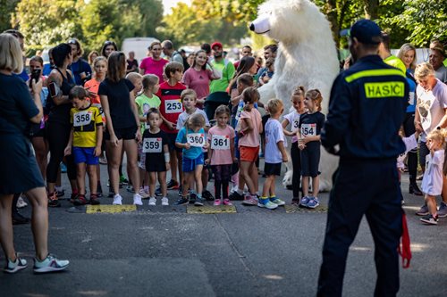 Benefiční běh IZS vydělal pro malého Dominika přes 60 tisíc korun
