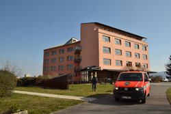 Hasičský záchranný sbor Libereckého kraje poskytl 20 lehátek Domovu Seniorů Liberec – Františkov