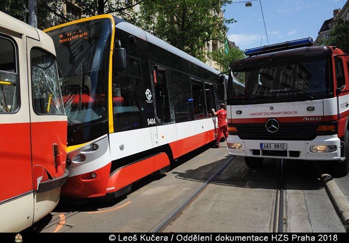 s-(1).jpg