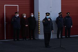 Profesionální hasiči v Českých Budějovicích slavnostně otevřeli nové garáže