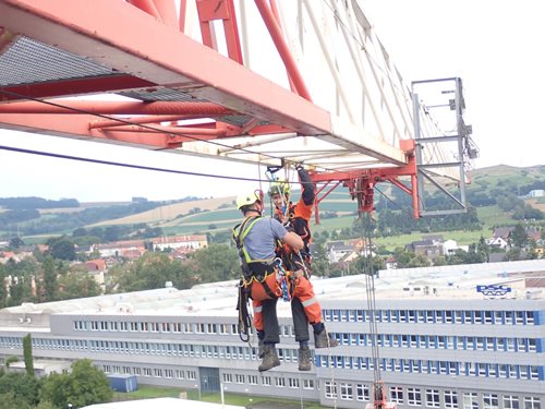 24 hodinové cvičení hasičů ve výškách