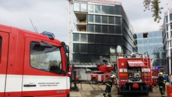 Požár administrativní budovy v Praze 7 VIDEO