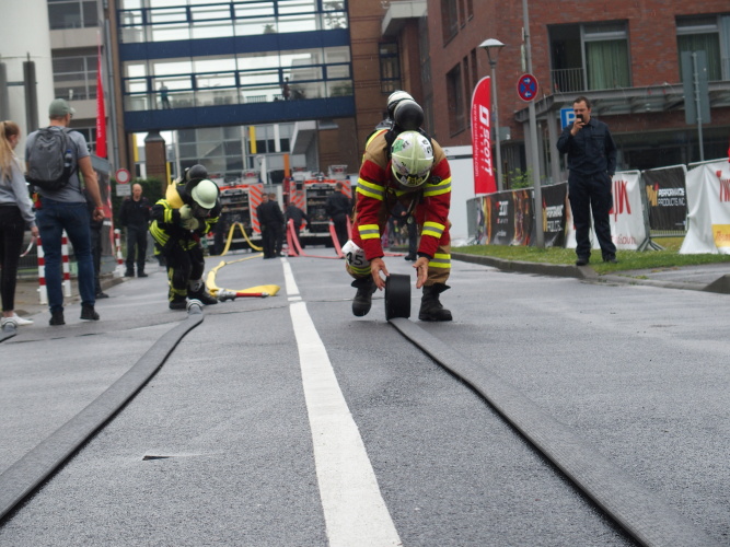 bb-(1).jpg bb-(1).jpg