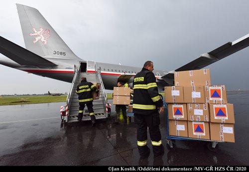 Hasiči se v loňském roce a začátkem letošního roku podíleli na humanitární pomoci