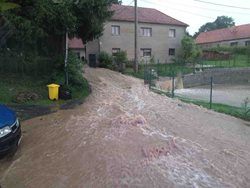 V sobotu večer zasáhl silný déšť a bouřky i Pardubický kraj