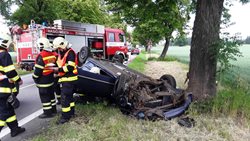 Havárie osobního vozidla na Havlíčkobrodsku si vyžádala zranění