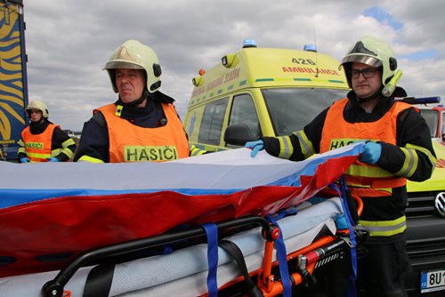 Dopravní nehoda osobního auta u Varvažova.Při nehodě byla zraněna řidička vozu.  
