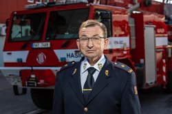 Královéhradečtí profesionální hasiči slaví 75 let