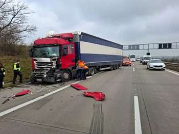 Drama na okruhu: Mířili na školení, místo toho zachraňovali život