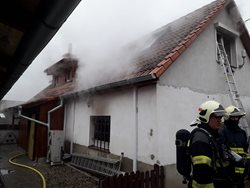 Do středočeských statistik přibyly dva dvoumilionové požáry
