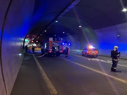 Požár osobního auta v klimkovickém tunelu