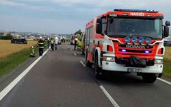  Při sobotní nehodě u Znojma zemřela řidička motocyklu