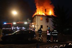 Požár zničil rodinný dům v Havlovicích v Plzeňském kraji 