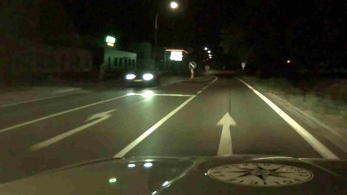 Mladistvý vzal bez vědomí rodiny auto a vyrazil s kamarádem. Policistům se pokusil ujet