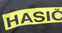 Dopravní nehoda osobního auta u Hrušovan na Litoměřicku