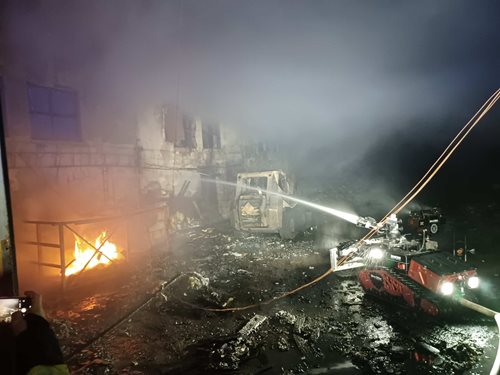 Požár průmyslové haly způsobil zásadní materiální škody