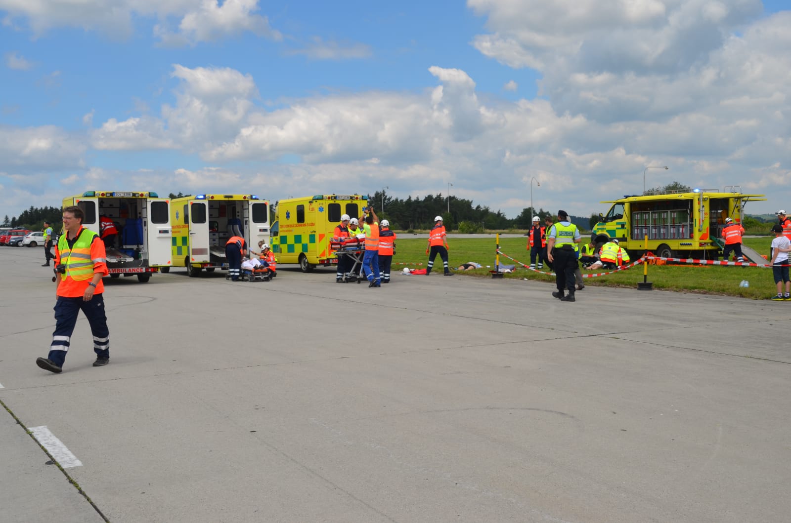 aaaaaa-(1).jpg aaaaaa-(1).jpg