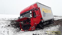 Dopravní nehoda tří vozidel 