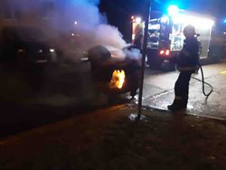 První výjezd roku 2022 v 00:08 – požár krabice od zábavní pyrotechniky ve Šternberku