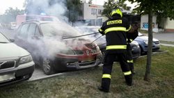 Požár osobního auta v Brně-Kohoutovicích