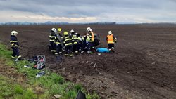 Dopravní nehoda osobního auta u Toužetína