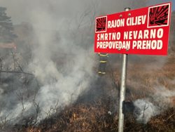 Velké cvičení ve Slovinsku s českými hasiči - přírodní požár - FOTO/VIDEO