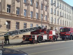 V Brně hasiči při požáru evakuovali obyvatele domu