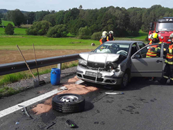  Při nehodě osobního vozu s dodávkou se zranily dvě děti