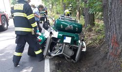 Havárie motorové tříkolky na Benešovsku