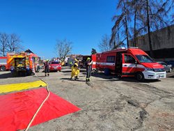 Hasiči spolupracovali při odstřelu nalezené tlakové lahve